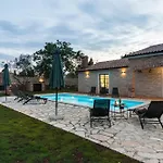 Boris Villa